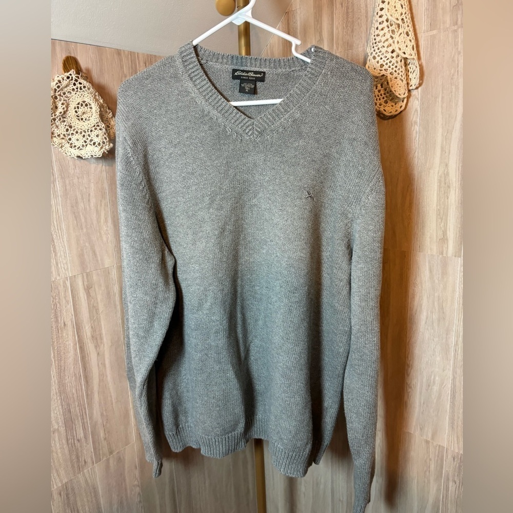 Eddie Bauer Men's V-Neck Gray Sweater Cotton
